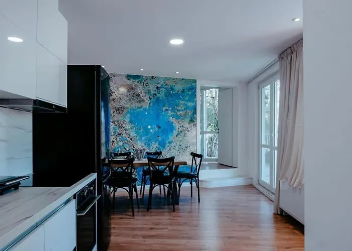 Sunny-hill Apartment Mjull-Bathore